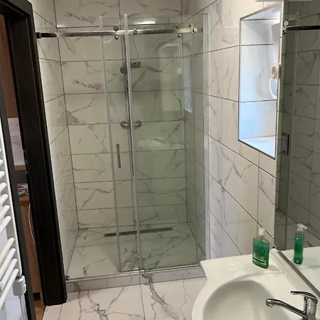Kalvaria Panzio 3* טטה